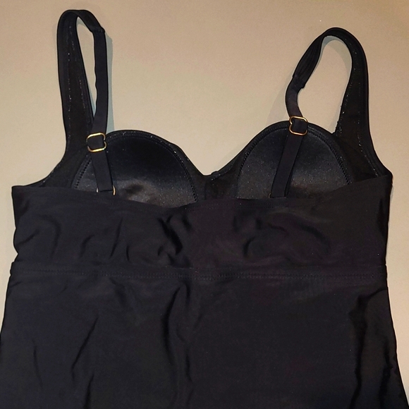 Swimwear 2 pcs Bundle - Picture 8 of 10